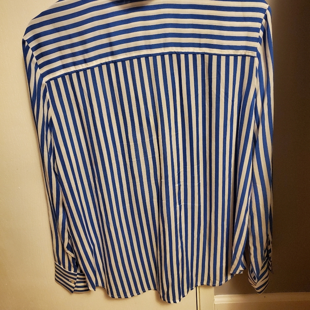 H&M Button Down - Picture 2 of 2